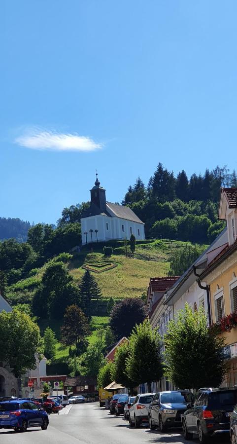 Schwanberg Hotel-Gasthof-Fleischerei - Zur Alten Post מראה חיצוני תמונה