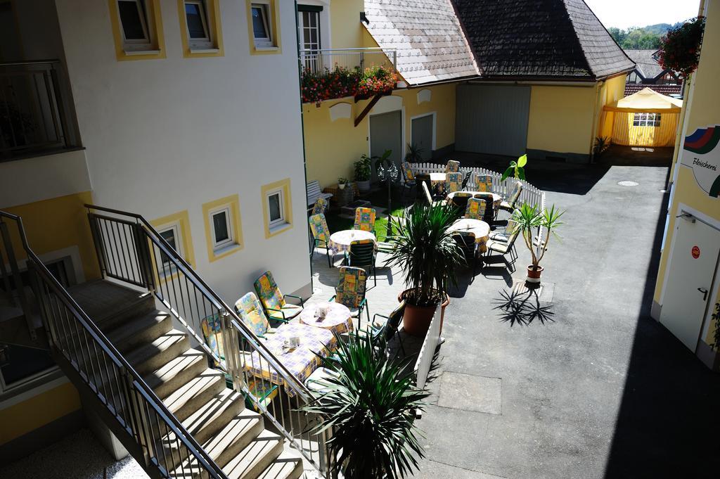 Schwanberg Hotel-Gasthof-Fleischerei - Zur Alten Post מראה חיצוני תמונה