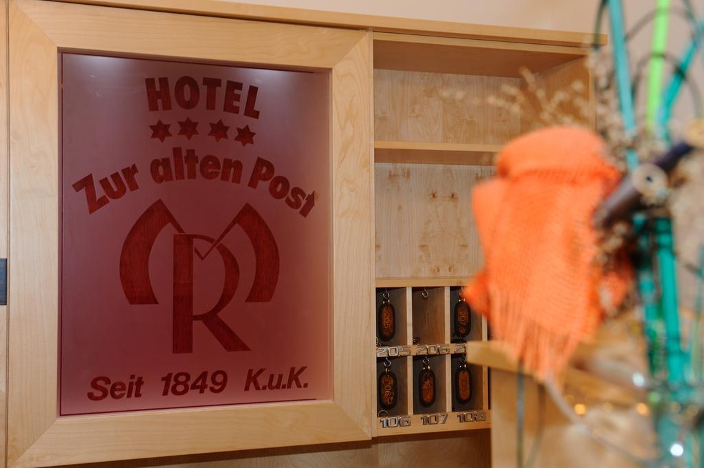 Schwanberg Hotel-Gasthof-Fleischerei - Zur Alten Post מראה חיצוני תמונה